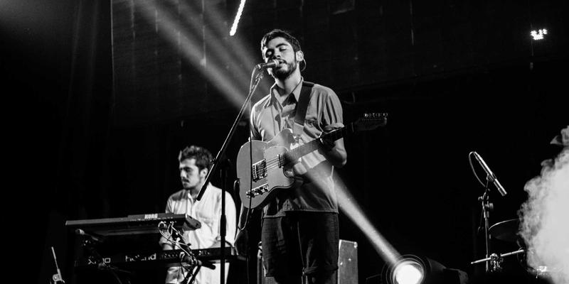 童装拉链、纽扣与魔术贴安全设计规范对比：婴儿服饰选购指南